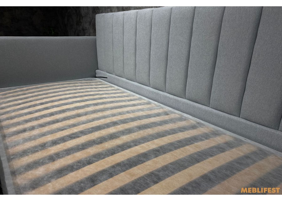 М'яке дитяче ліжко D004 з підйомним механізмом