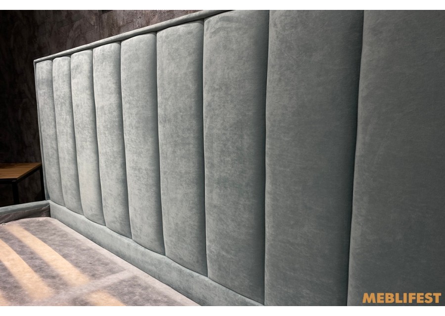 М'яке двоспальне ліжко L012 з підйомним механізмом 