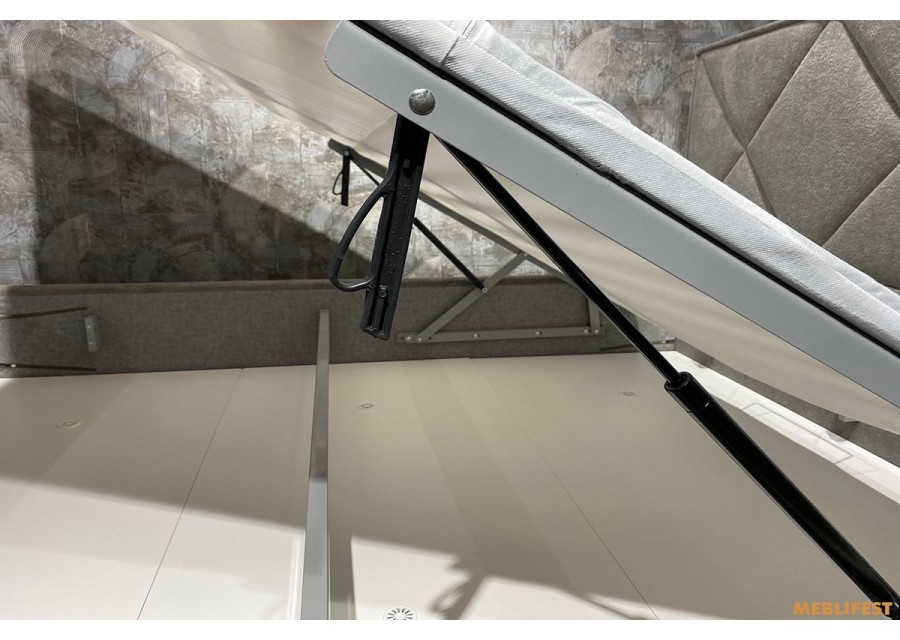 М'яке двоспальне ліжко L022 з підйомним механізмом 