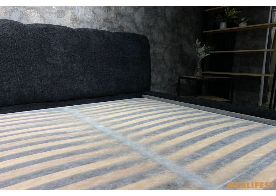 М'яке двоспальне ліжко L026 з підйомним механізмом 