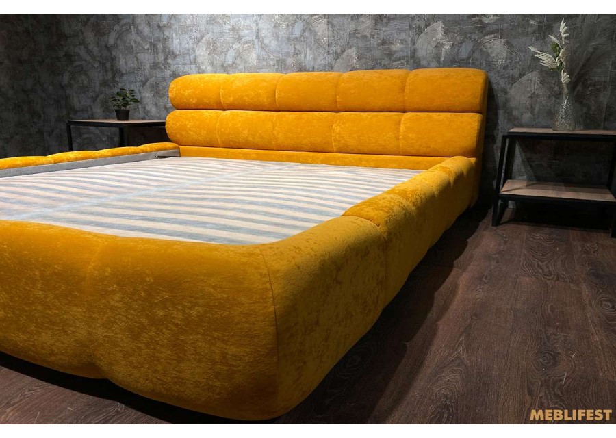 М'яке двоспальне ліжко L031-М з підйомним механізмом 