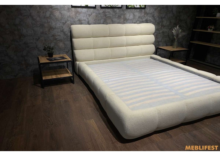 М'яке двоспальне ліжко L031 з підйомним механізмом 