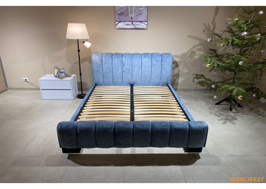 М'яке двоспальне ліжко L045 безопційне