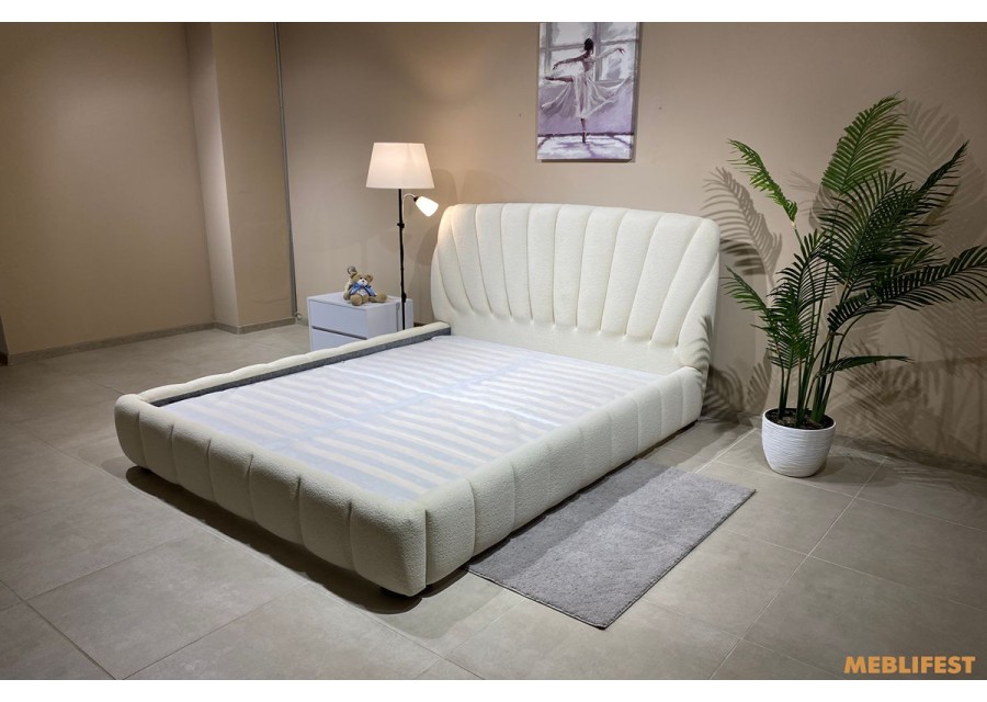 М'яке двоспальне ліжко L064 з підйомним механізмом 